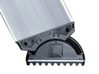 MUNK Günzburger Stufen-Stehleiter 250 kg einseitig begehbar mit clip-step R13 3 Stufen