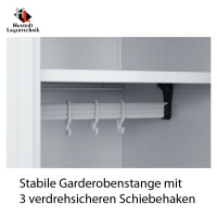 C+P Spind/Garderobenschrank Basis PLUS, 1 Abteil, doppelstöckig 1850/1950 x 300 x 500 mm (HxBxT) RAL 7035 lichtgrau-RAL 7016 anthrazitgrau-Zylinderschloss-Füße