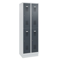 C+P Spind/Garderobenschrank Basis PLUS, 2 Abteile, doppelstöckig 1850/1950 x 600 x 500 mm (HxBxT) RAL 7035 lichtgrau-RAL 5010 enzianblau-Zylinderschloss-Füße